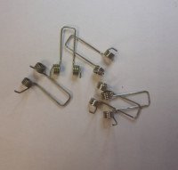 Пружина кручения 1х7,3х4/4х18 Сталь 70 Цинк двойная усы15/15, 25/10/25